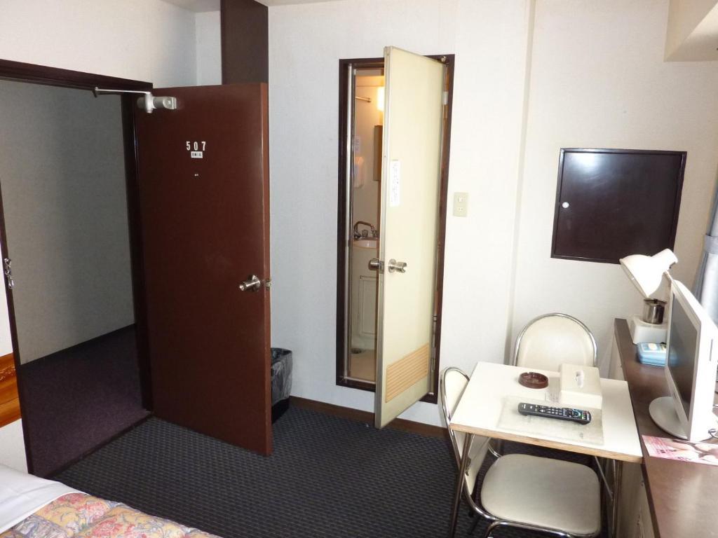 Otsuka City Hotel Tokyo Esterno foto